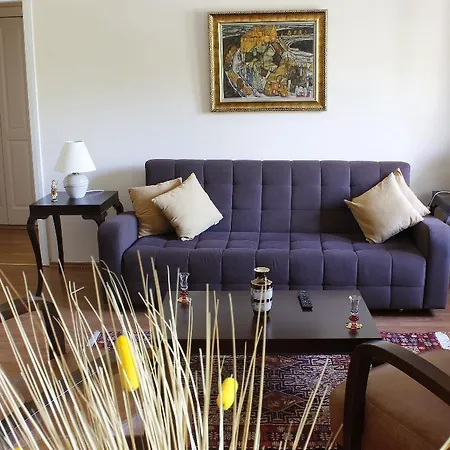 Begonvils Apartment